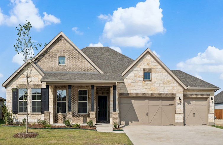 Manor Elevation Hill Country L quick move-in