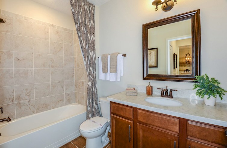 Aspen secondary bathroom with large wall tile