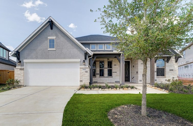 Fredericksburg Elevation Texas Hill Country quick move-in
