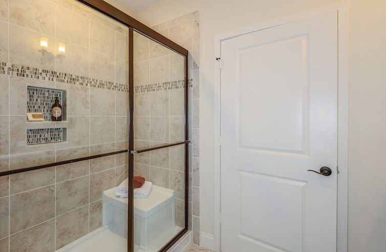 Aspen primary bathroom shower with seat